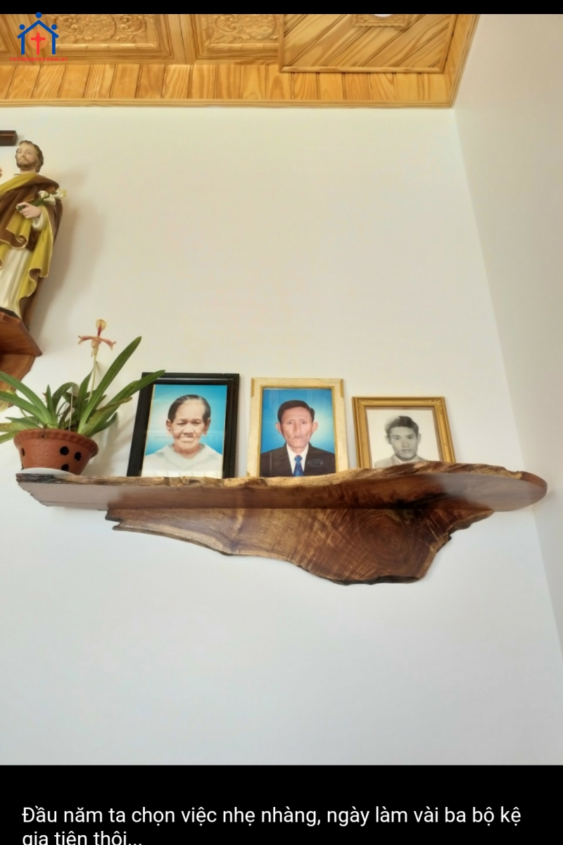 Kệ gia tiên nghệ thuật