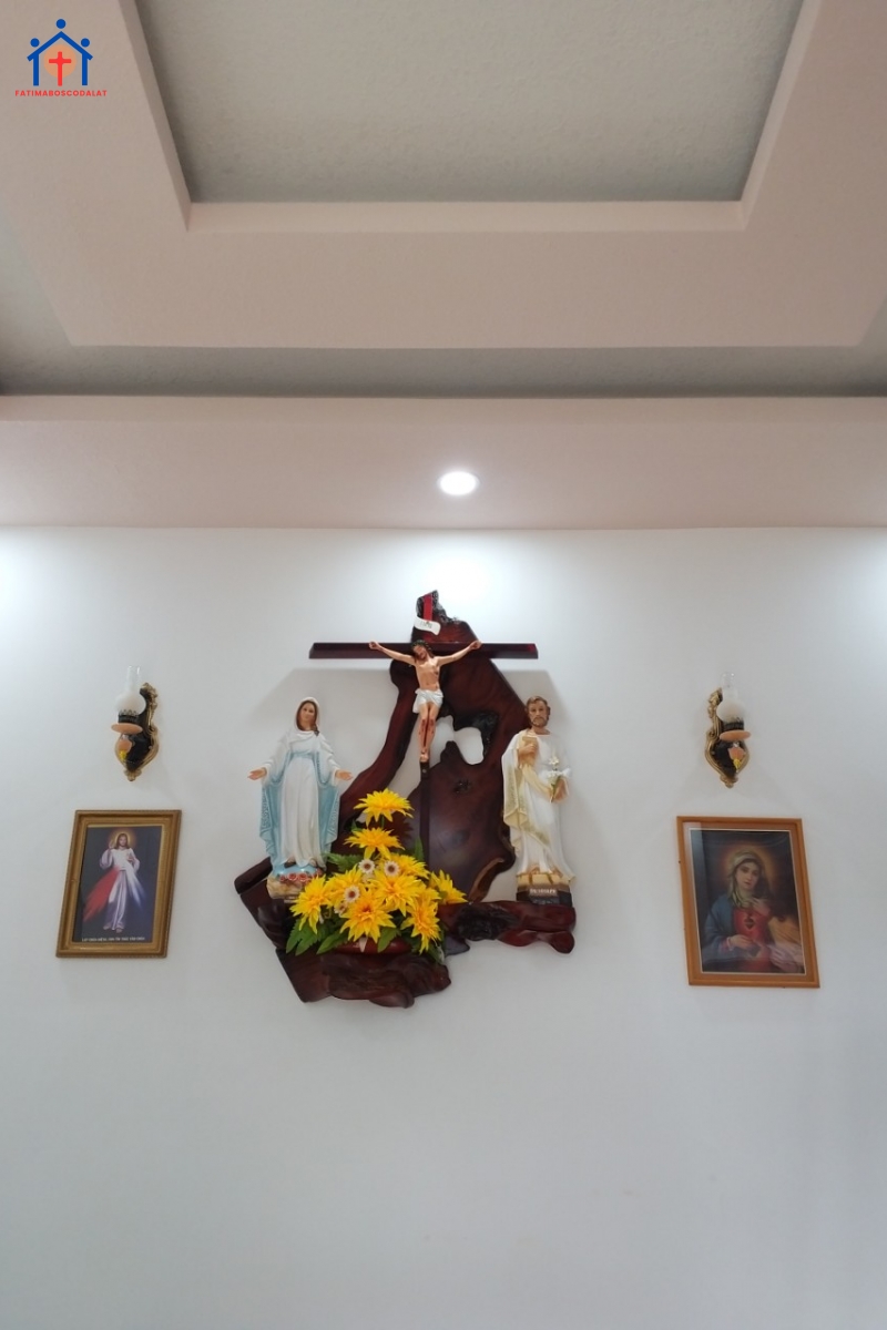 MẪU BÀN THỜ 11